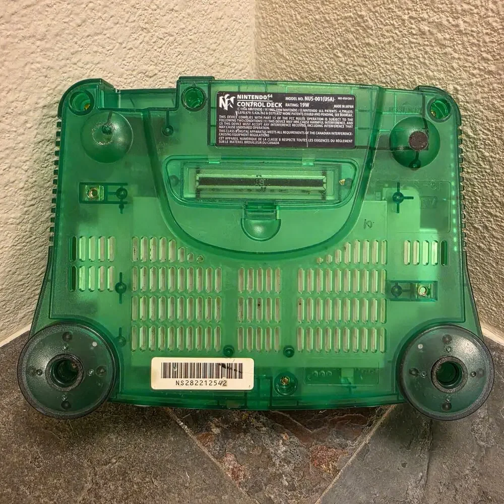 Hardware - N64 System, Jungle Green w/ 1 Gamepad - Nintendo64 - Funtastic